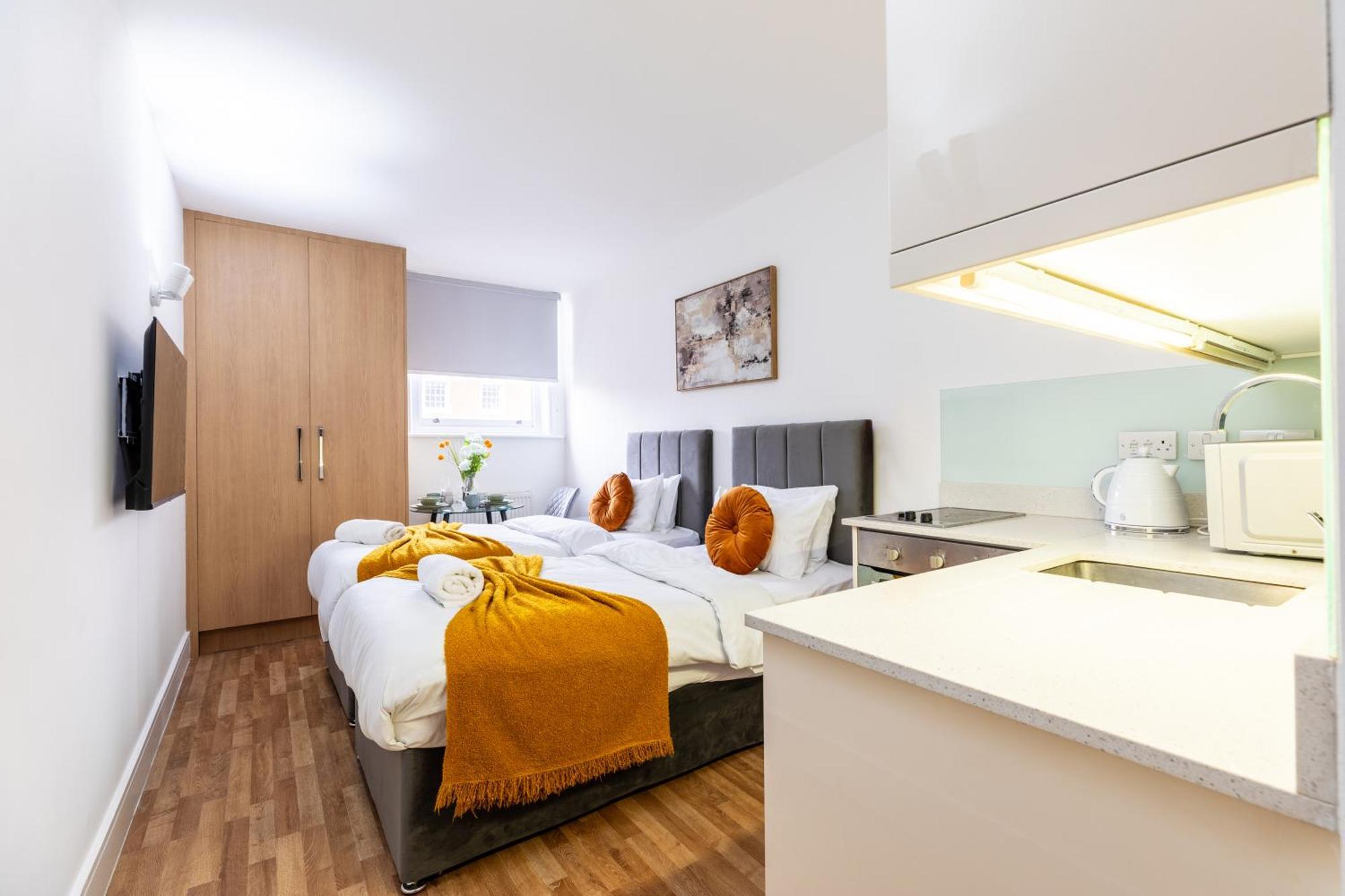 Clarges- Hsk Suites London Eksteriør billede