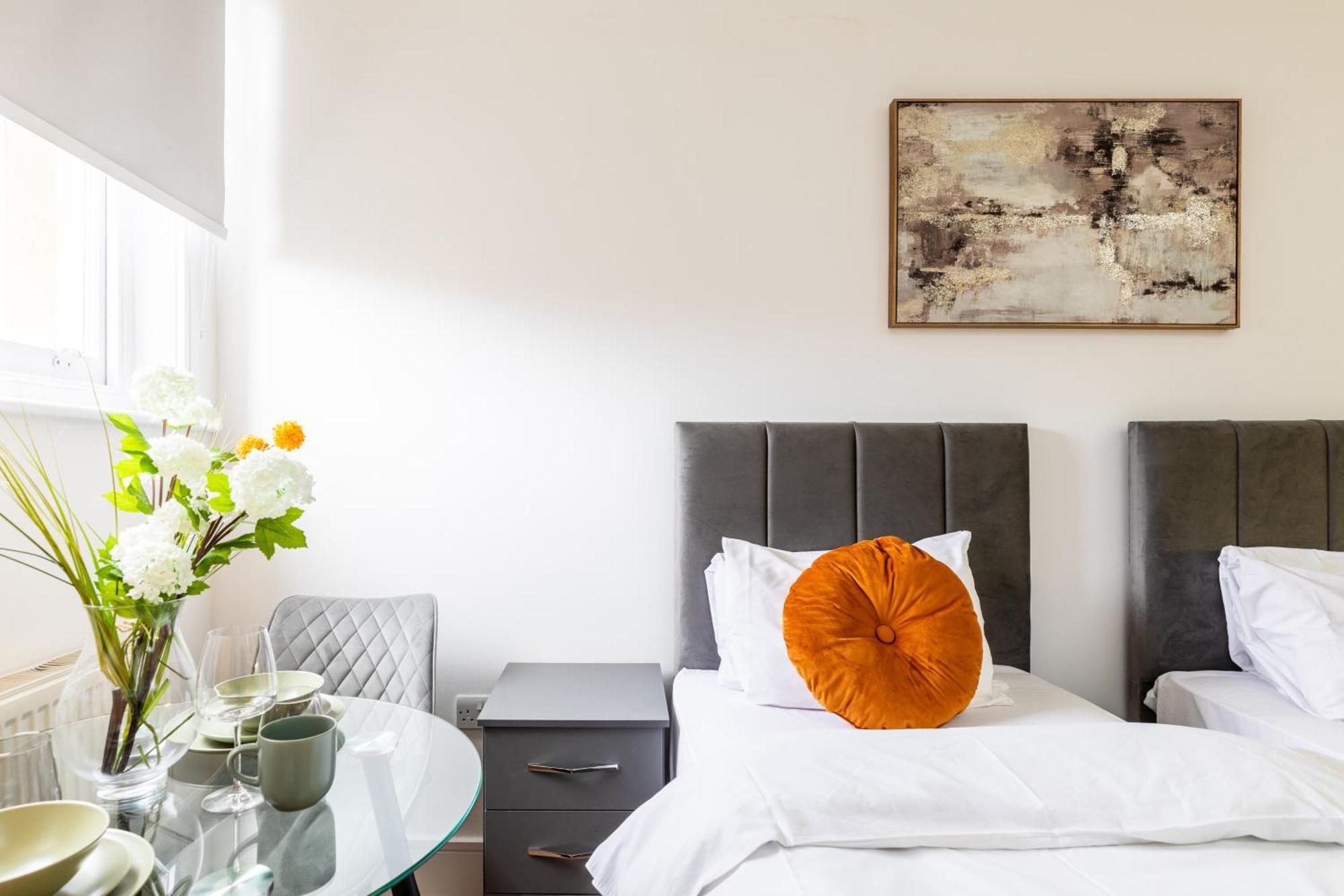 Clarges- Hsk Suites London Eksteriør billede